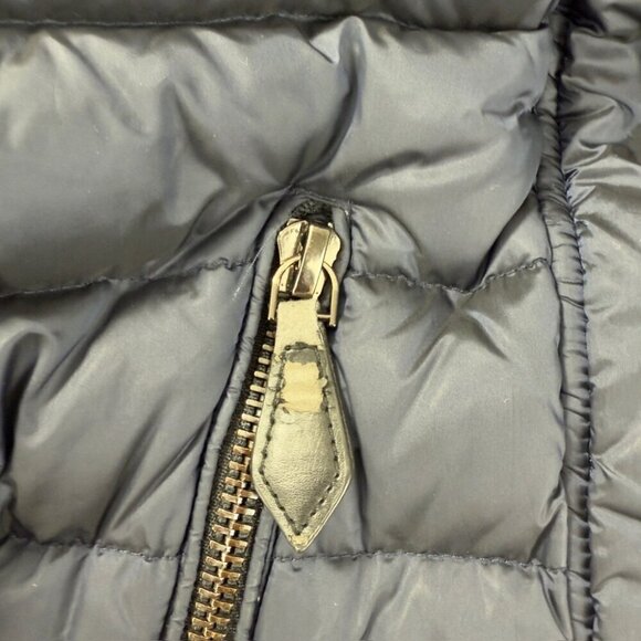 Burberry Navy Blue Down Puffer Jacket Women’s Size M - Picture 6 of 16